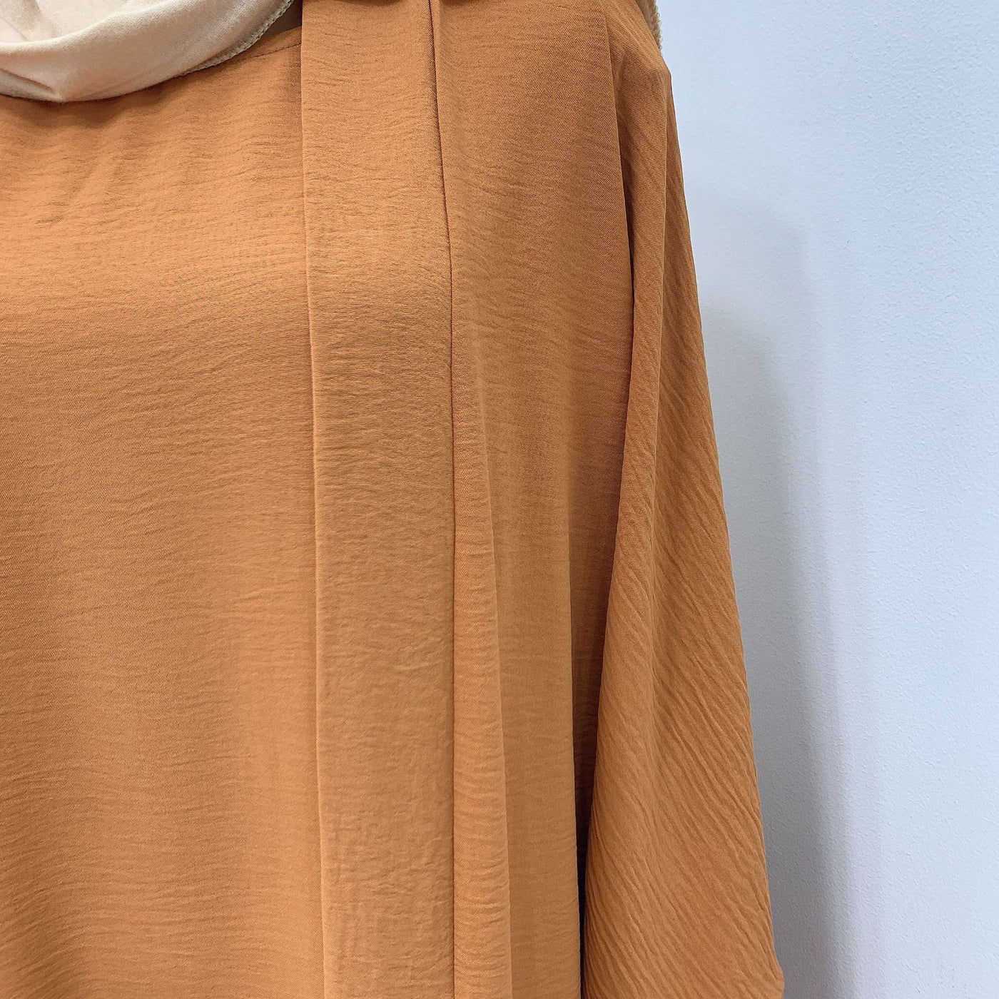Abaya-Miss Dubai Zweiteiliger Anzug in Uni-Farbe
