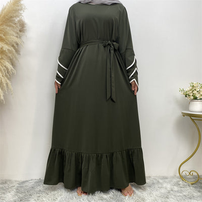 Abaya mit Saum
