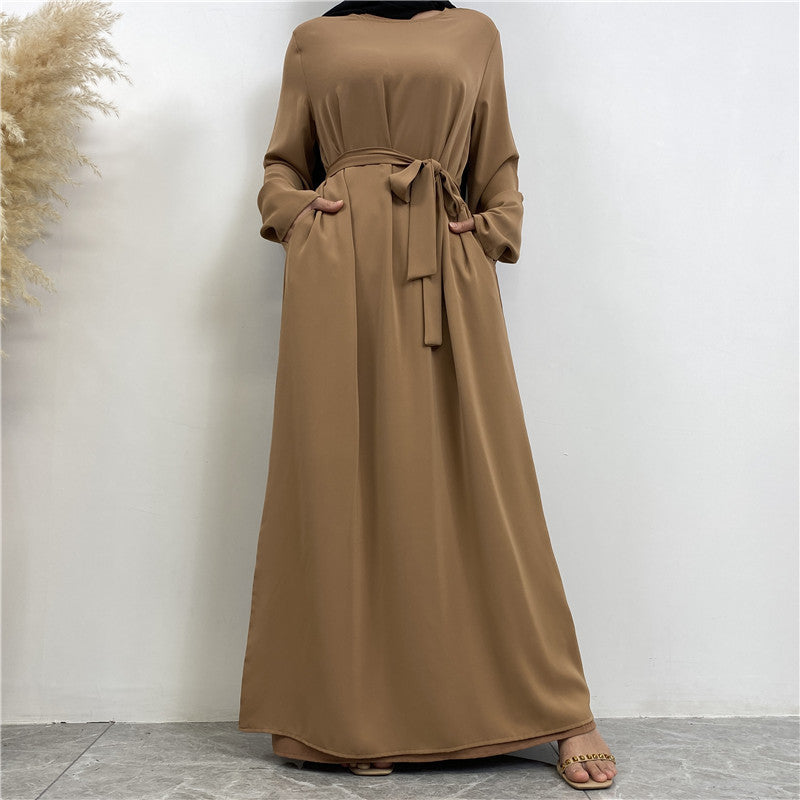 Kleid mit Schnürung