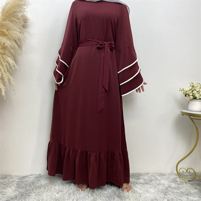 Abaya mit Saum