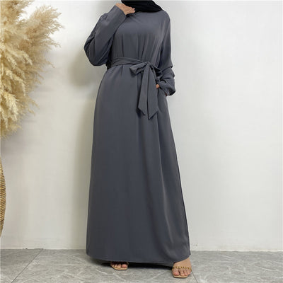 Kleid mit Schnürung