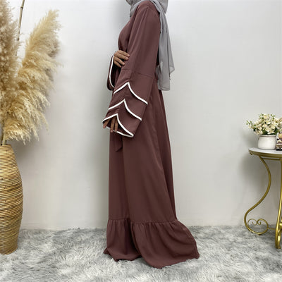 Abaya mit Saum