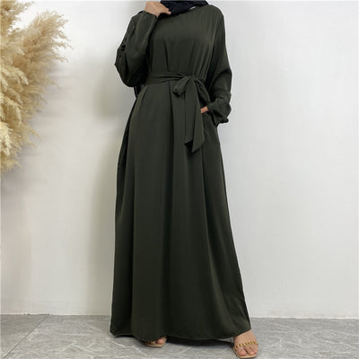 Kleid mit Schnürung
