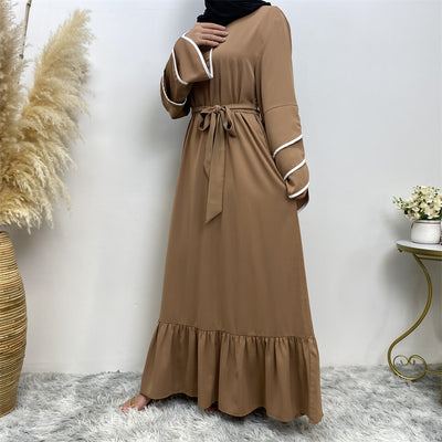 Abaya mit Saum