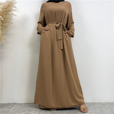 Kleid mit Schnürung