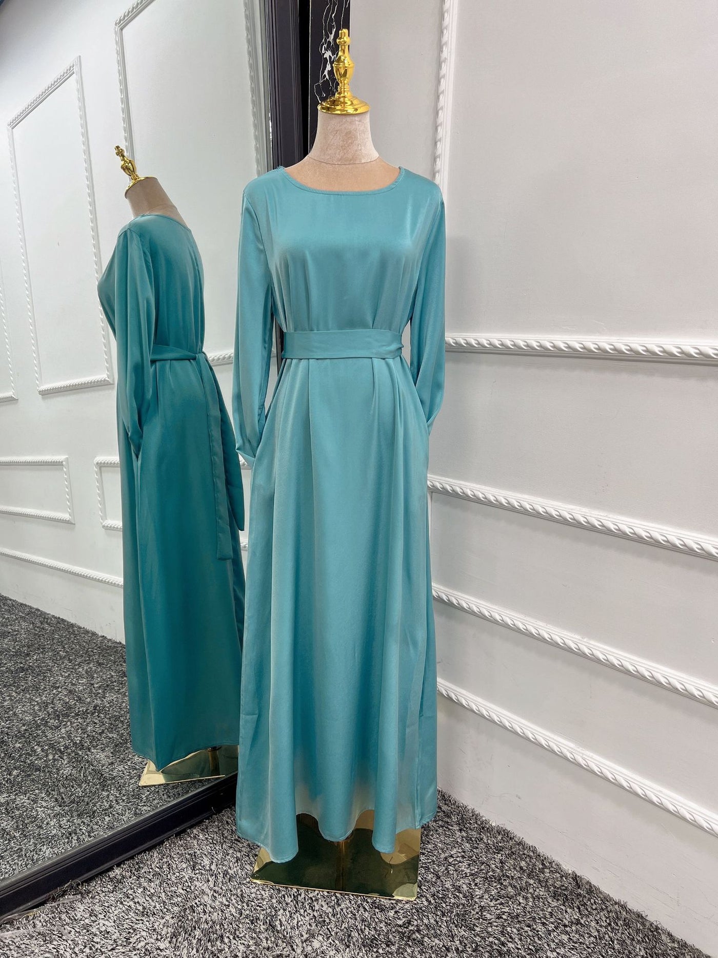 Dubai Abaya Satin