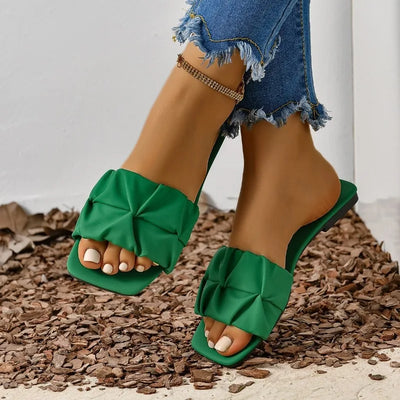 2024 Fashion Versatile Summer Slippers Women's Flat New Style Pleated Korean Slippers Women's Slip-On Shoes Large Size 35-43