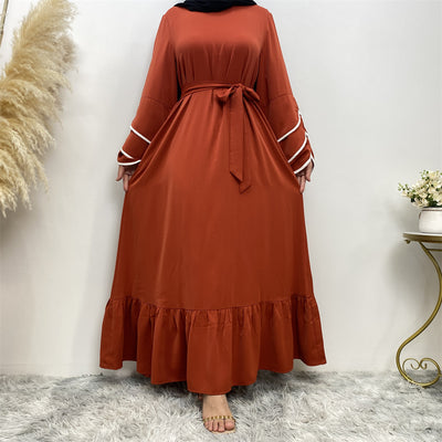 Abaya mit Saum